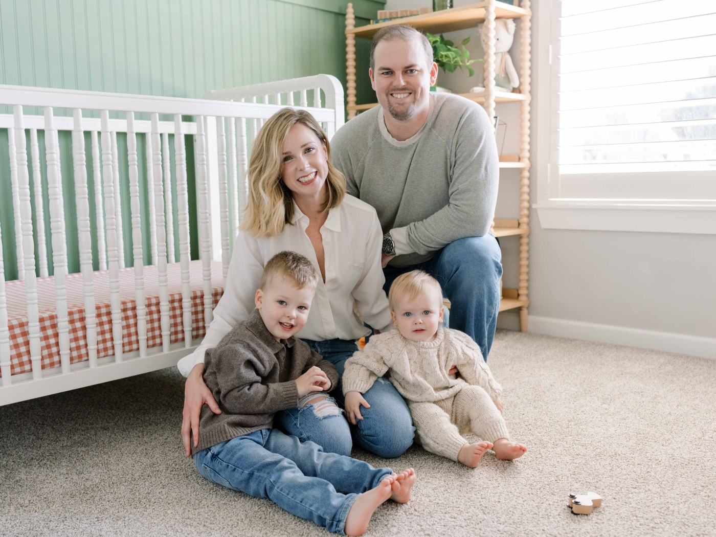 Family session by Holly Felts Photography